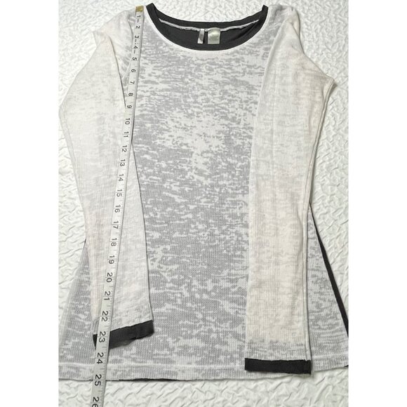 BKE Core XS Long-Sleeve Stretch Shirt  50% Polyester & 50% Rayon - Picture 2 of 3